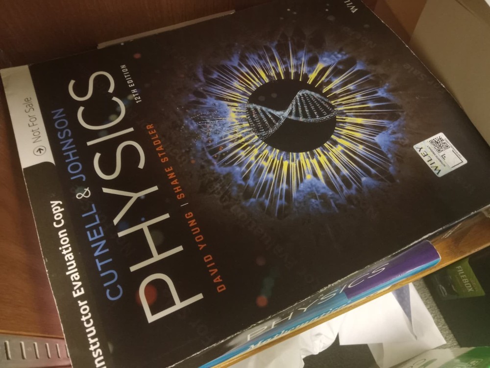 Cutnell & Johnson Physics (12th Edition) INSTRUCTORS EDITION