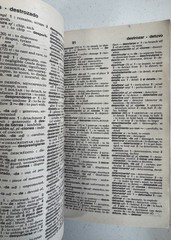 🍀 Merriam-Webster’s Spanish-English Dictionary Diccionario Español-Inglés 🍀