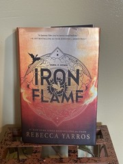 Fourth Wing & Iron Flame Hardcover Set – Rebecca Yarros Empyrean Book 1-2 1st Ed