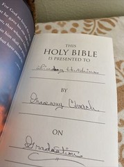 Zondervan New International Version NIV Holy Bible Red Letter Vintage