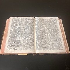 Antique 1929 Holy Bible Teachers Edition Leather Bound Pronouncing Nelson