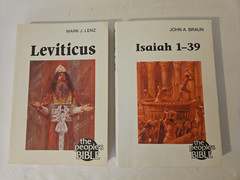 Nice lot of 36 People’s Bible Commentary Paperback Books – Christian – L@@K!