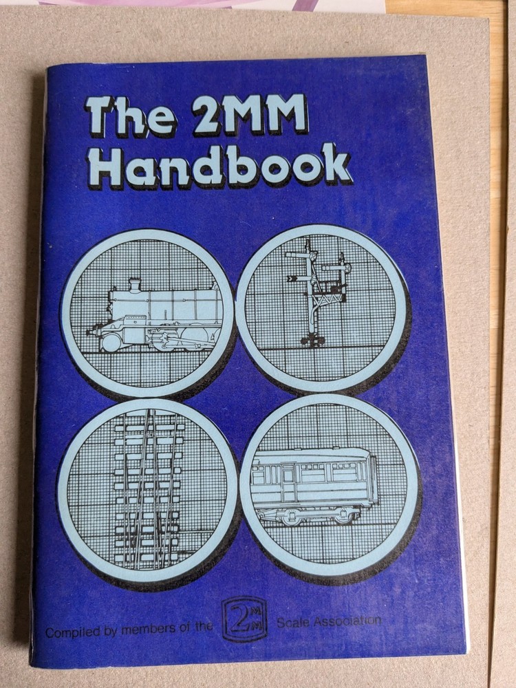 The 2MM Handbook, 2 millimetre scale association, 1981, Model Railway book
