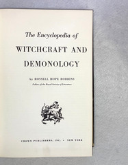 Encyclopedia of Witchcraft and Demonology Robbins 1959 Crown HC/DJ Occult BCE