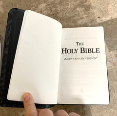 Holy Bible NCV New Century Version Compact Thomas Nelson 2003 Aero-Descent #7224