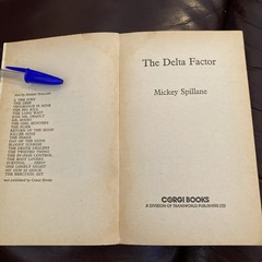 SPILLANE THE DELTA FACTOR. Corgi Softcover 1977. Good Vintage Book 190 Pages
