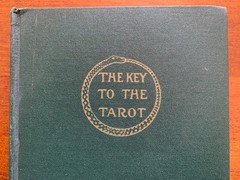 The Key to the Tarot by L. W. De Laurence 1918 Occult