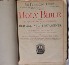 Antique Ornate Parallel Bible Self Pronouncing King James Concordance Psalms #24