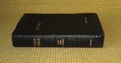 Holy Bible KJV | *Black Leather* National Bible Press RED WORDS NICE