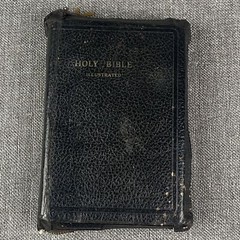 Holy Bible Red Letter KJV Color Pictures Self Pronouncing KJV VTG Zipper