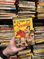A SLIGHT CASE OF SCANDAL by Iams rare US Lion #46 crime noir gga vintage pb MV