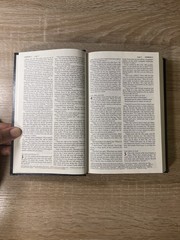 Holy Bible New Living Translation Tyndale 1996 Hardcover Book Old New Testament