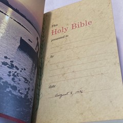 The Holy Bible ~ KJV ~ Self-Pronouncing Red Letter Version ~ Red Cover with Gold