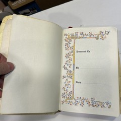Vintage Holy Bible – Family Heritage Edition -Self Pronouncing – Old & New
