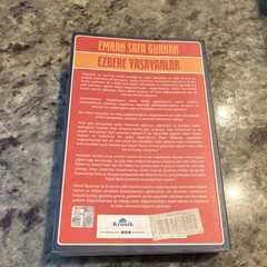 Kronik Ezbere Yaşayanlar Emrah Safa Gürkan Paperback Turkish Nonfiction Habits