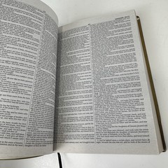 Holy Bible KJV Old And New Testaments Book Small 7.5 x 5.3 in Black Cover