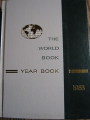 The World Book Yearbook 1983, 608 pages