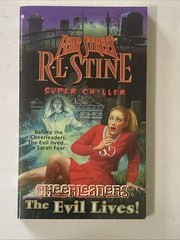 Fear Street Super Chiller Cheerleaders The Evil Lives by R. L. Stine SCARCE