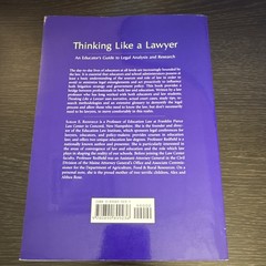 Carolina Academic Press Thinking Like a Lawyer Redfield PB 2000 Legal Research