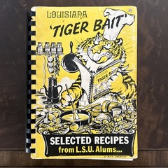 Louisiana Tiger Bait Cajun Creole Cookbook 1976 LSU Alumni 1st Ed/2nd Print
