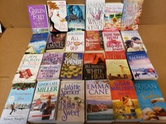 Lot of 20 Contemporary ROMANCE Paperbacks PB Popular Author Books RANDOM*MIX