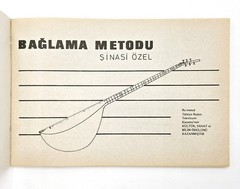 Saz Baglama Metodu method instruction 1975 Sinasi Ozel Turkish folk songs/makams