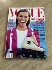 Vtg 90’s VOGUE Magazine January 1994 Niki Taylor Cover Dolly Parton Fashion