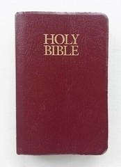 Zondervan Holy Bible [King James Version] With Helps Dictionary Maps Red Letter