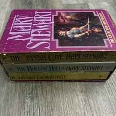 Mary Stewart THE GREAT ROMANTIC TRILOGY Merlin BOX SET Crystal Cave Hollow Hills