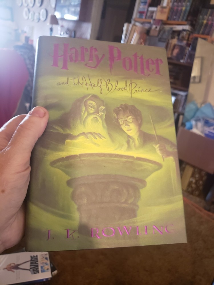 Mint Harry Potter And The Half-Blood Prince 1st Edition 1st Print 652 Pages New