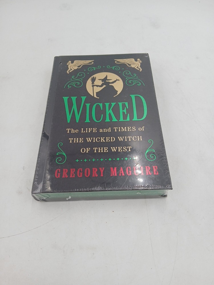 Wicked Collectors Edition Gregory Maguire Hardcover Sealed Sprayed Edges