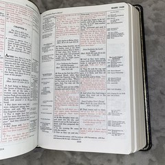 NKJV Thompson Chain Reference Bible Black Bonded Leather Red Letter Edition 1997