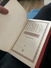 Holy Bible King James Version KJV Self Pronouncing World Publishing