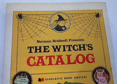1976 NORMAN BRIDWELL PRESENTS THE WITCH’S CATALOG SCHOLASTIC BOOK SERVICES