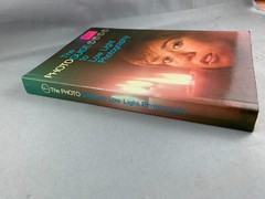 The PHOTOGUIDE to Low Light Photography Paperback By Paul Petzold (Focal Press)