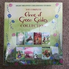 Anne of Green Gables The Complete Collection 8 Books Box (paperback) Sealed