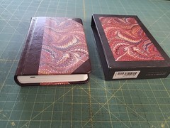 CROSSWAY COMPACT HOLY BIBLE ENGLISH STANDARD VERSION HARDBACK CLASSIC RED MARBLE