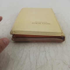 1950s Holy Bible Red Letter Edition Zip Around KJV Zip Around White Leather nice
