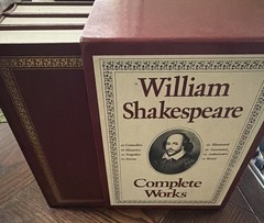 William Shakespeare Complete Works Box Set Illustrated Annotated Drama Poetry