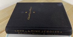 Gabriel Garcia Marquez / Love in the Time of Cholera 1st US Edition 1988