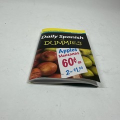 Daily Spanish for Dummies by Susana Wald