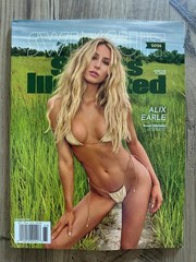 2026 SPORTS ILLUSTRATED Swimsuit Issue Sexy ALIX EARLE English HILARY DUFF ++