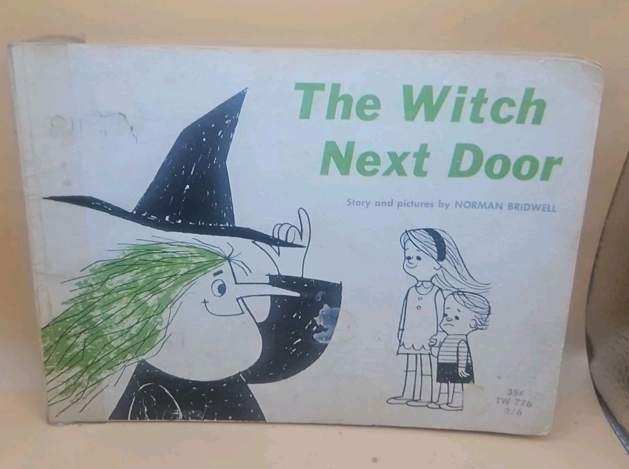 The Witch Next Door by Norman Bridwell (Scholastic, 1965) Vintage