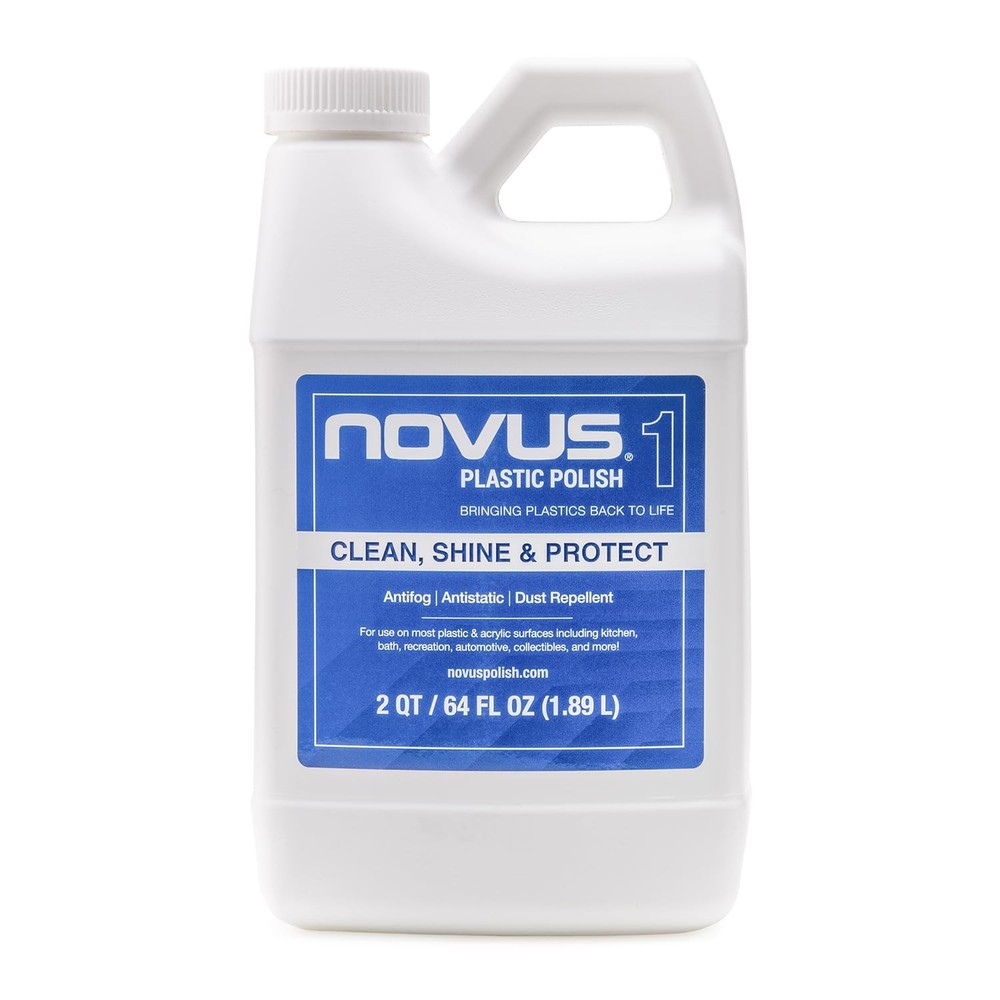7050 | Plastic Clean & Shine #1 | 64 Ounce Bottle