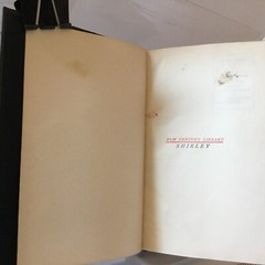 1907 SHIRLEY–Vintage green leather 642 pages–Thos. Nelson/Sons GC