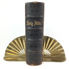 1866 Large HOLY BIBLE Oxford University Press London, Tooled Leather, Gilt Edges