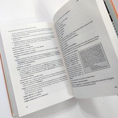The Chicago Guide to Grammar, Usage, and Punctuation [Hardcover] Bryan A. Garner