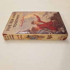 Five Run Away Together by Enid Blyton The Famous Five Hardcover DJ 1953 Book