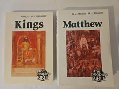 Nice lot of 36 People’s Bible Commentary Paperback Books – Christian – L@@K!