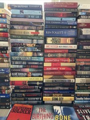 10 Pounds Assorted Fiction Hardcover PBK Books Mass Market Various Genres Good